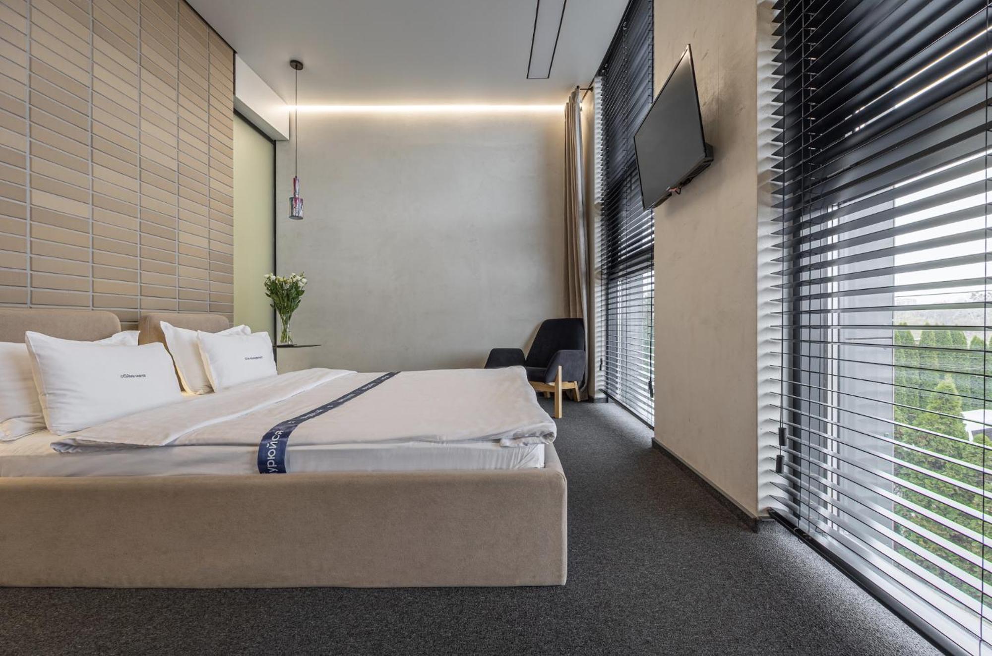 Ribas Rooms Луцк Экстерьер фото